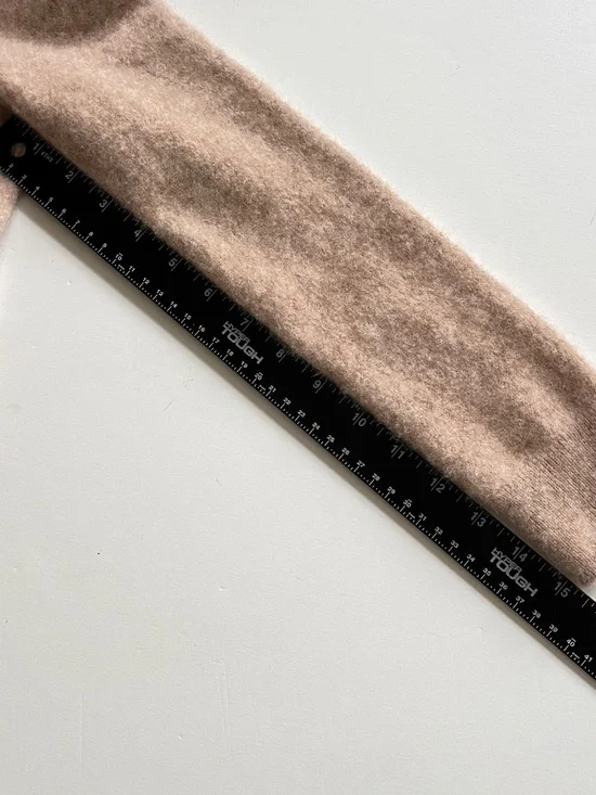 Quince Mongolian Cashmere Crewneck Sweater Sz S Oatmeal Cozy Luxury Shrunken Fit - Picture 6 of 11